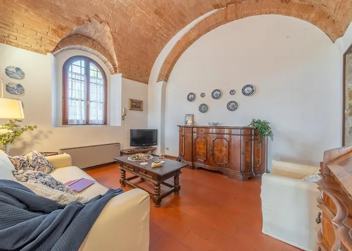 Charming Florentine Hideout Florencja