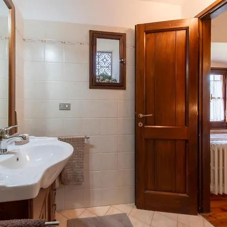 Charming Florentine Hideout شقة